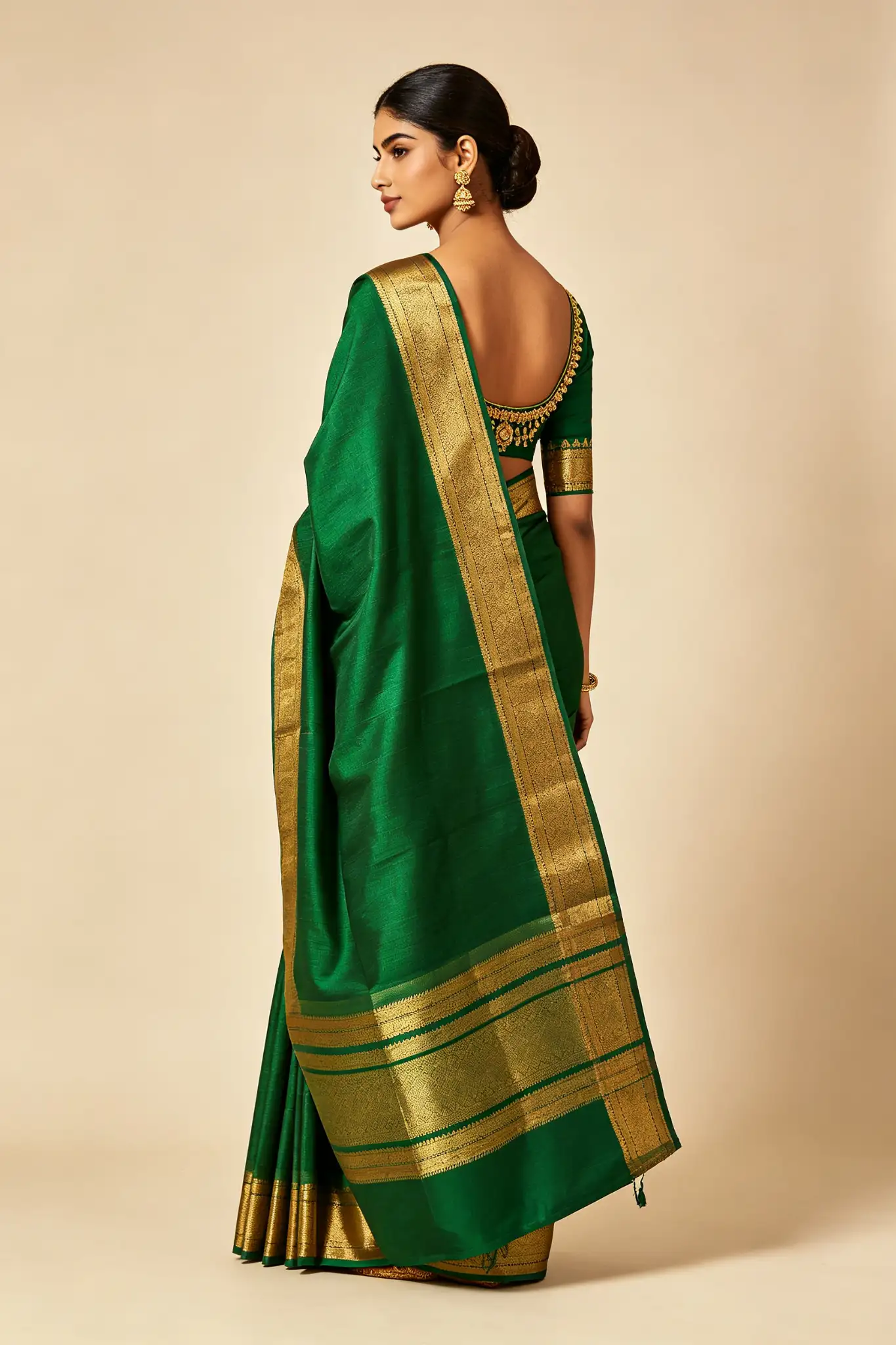 Kanjivaram Pure Silk Saree - Temple Green - image 4