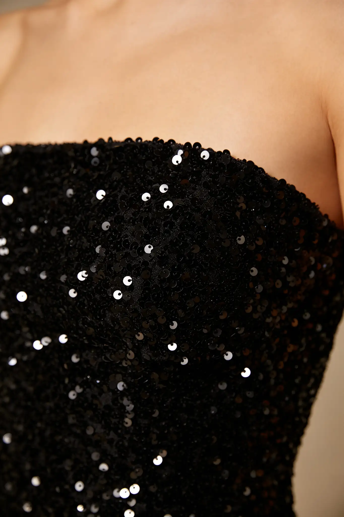 Black Evening Gown - Sequins - image 6