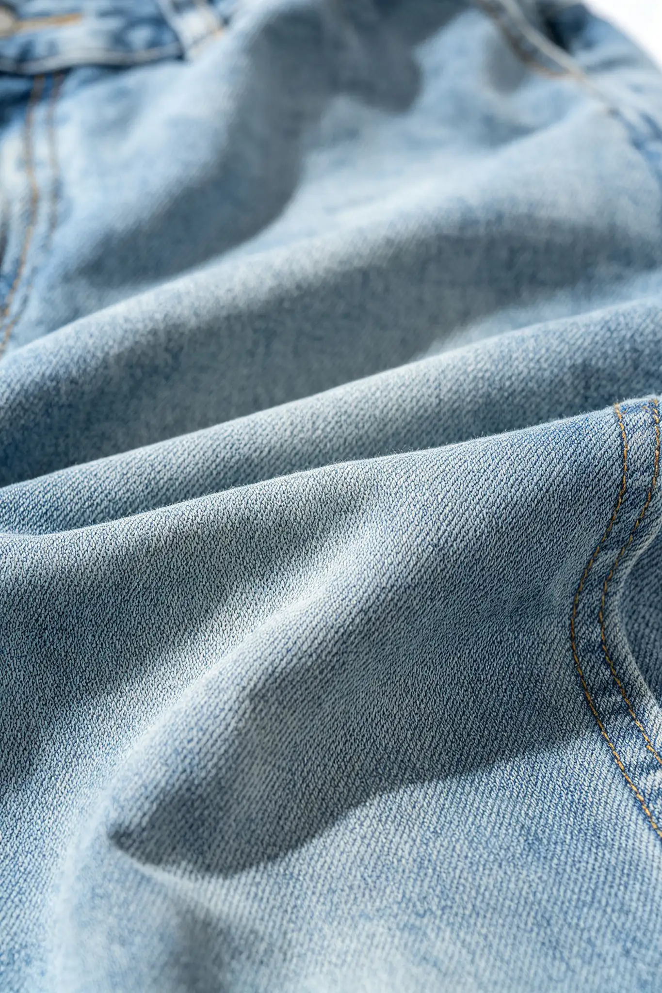 Boyfriend Jeans - Light Blue - image 5