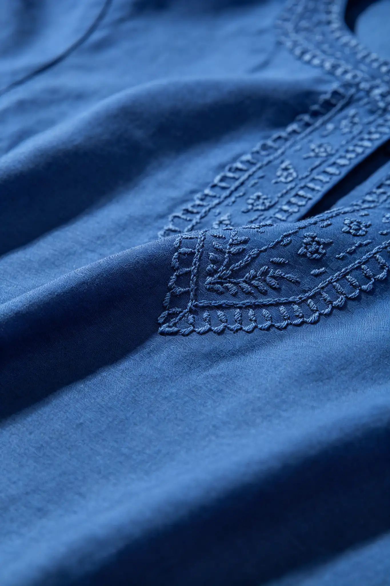 Royal Blue Chikankari Cotton Kurta - Regular Fit - image 5