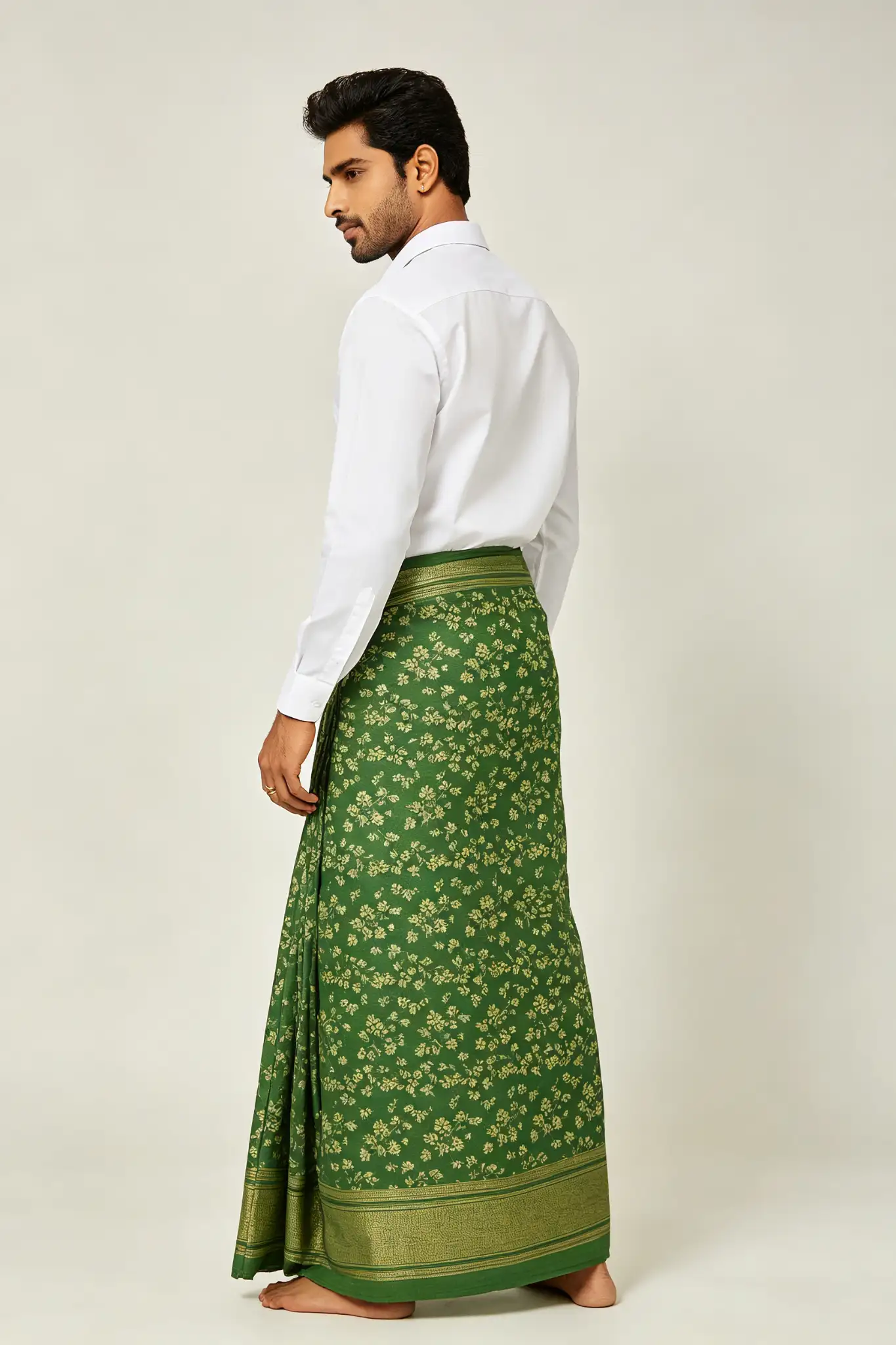 Green Floral Printed Cotton Lungi - image 3
