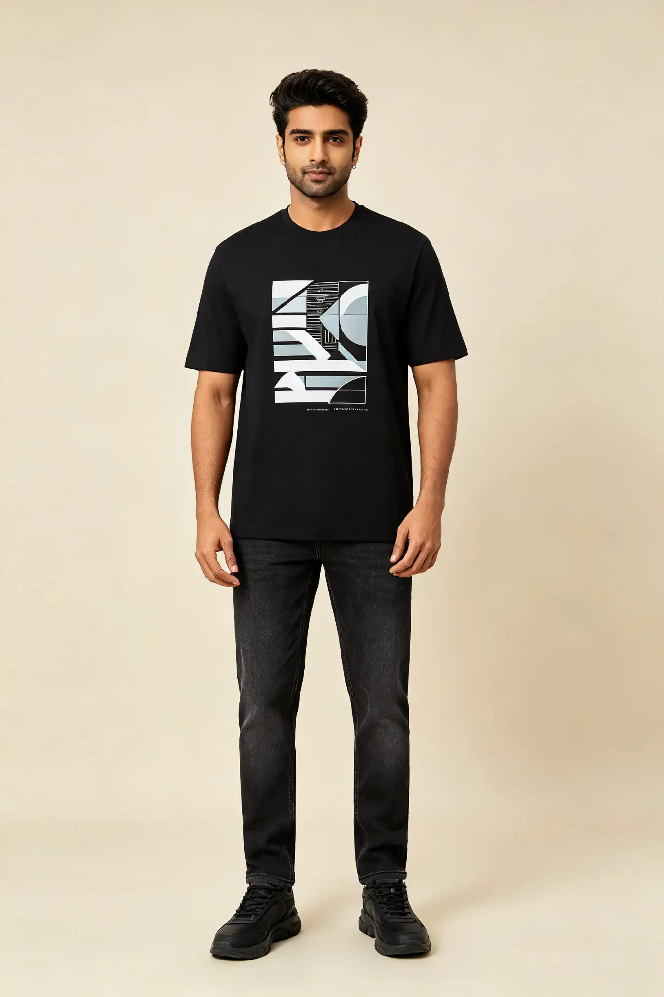 Printed Graphic T-Shirt - Black - image 2