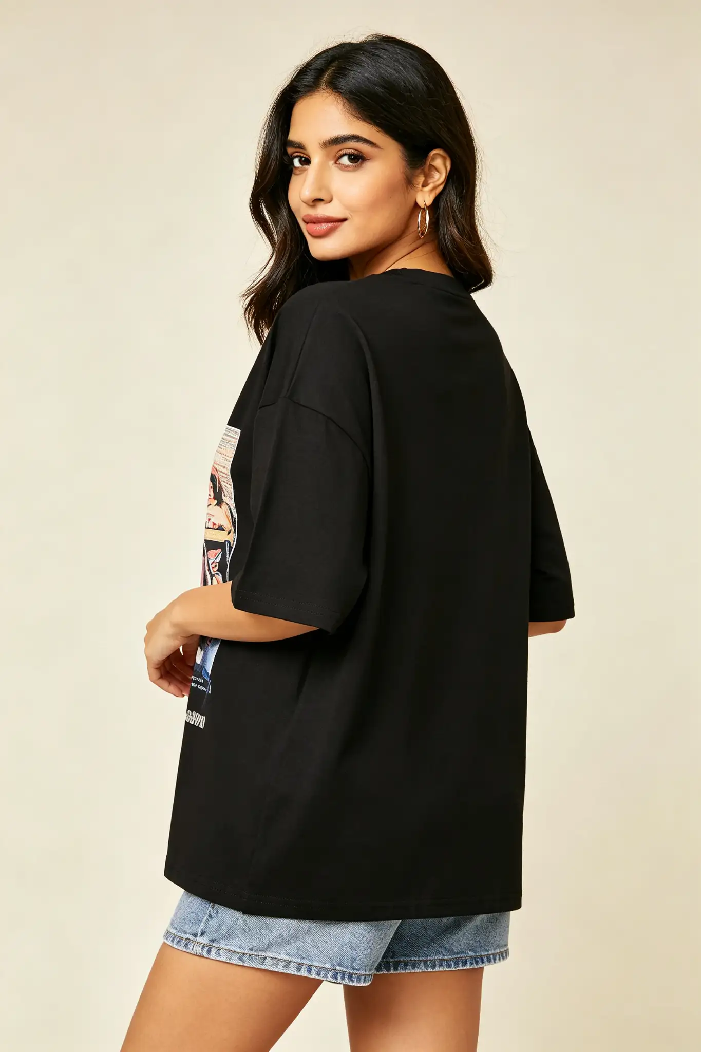 Printed Relaxed Fit T-Shirt - Black - image 4