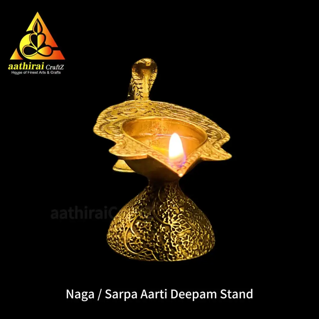 Naga / Sarpa Aarti Deepam Stand - image 3