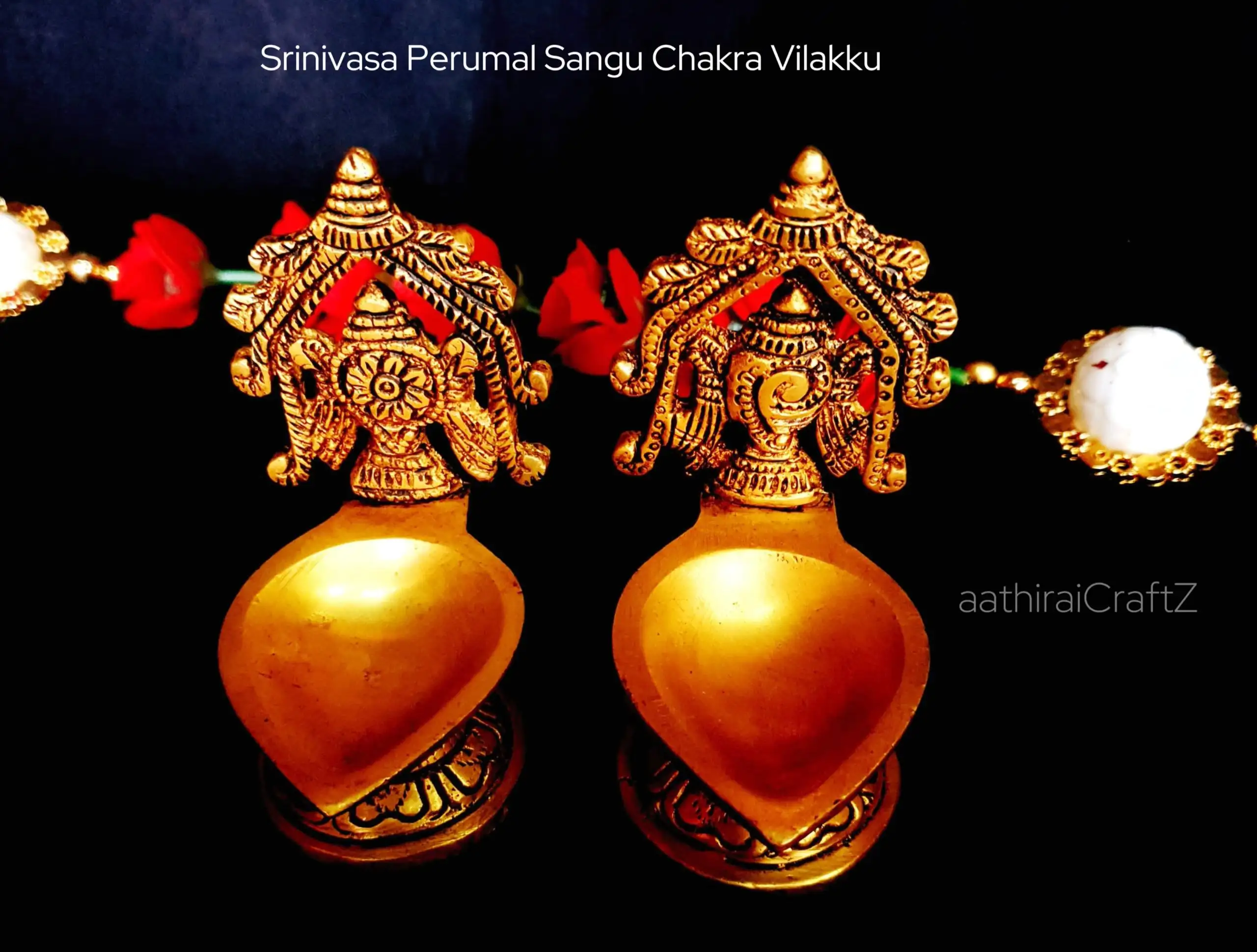 Srinivasa Perumal Sangu Chakra Vilakku Pair - image 3