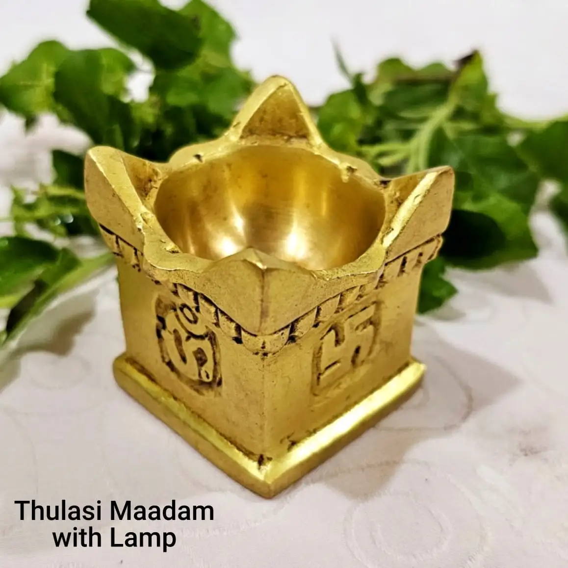 Thulasi / Thulsi Maadam Lamp Brass Antique Finish - image 4