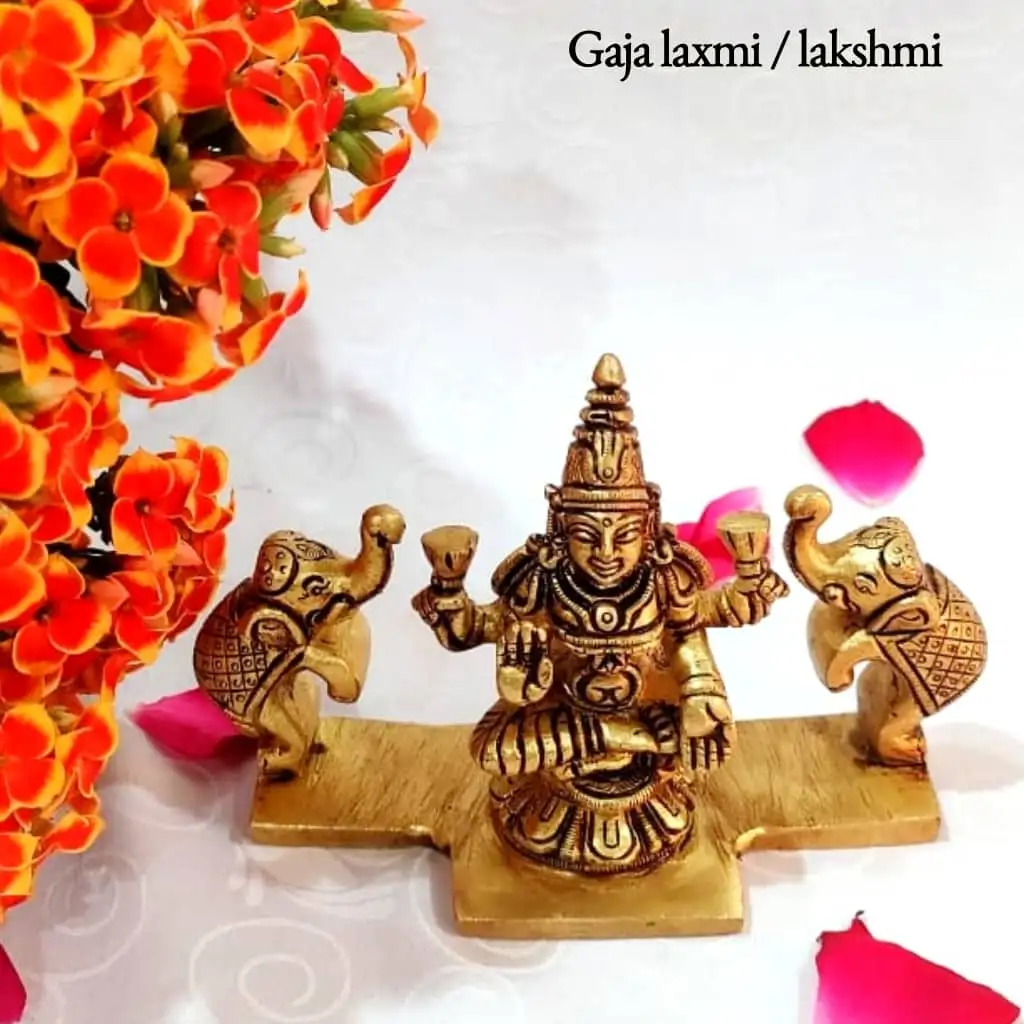 Gaja Laxmi / Lakshmi Statue Brass Antique Finish Gajalaxmi Brass Sculpture - Large - image 3