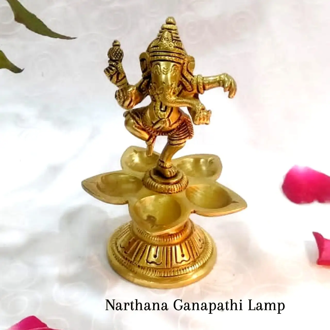 Narthana GanapathiBrass Vilakku Antique FinishGod Vinayagar / Ganesha Lamp